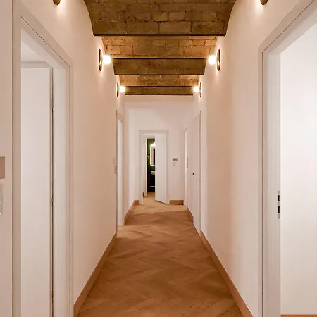 Urban Vatican Konukevi Roma