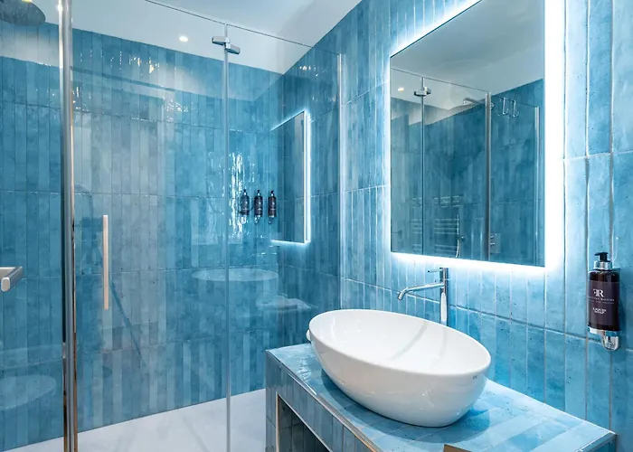 Urban Vatican 招待所