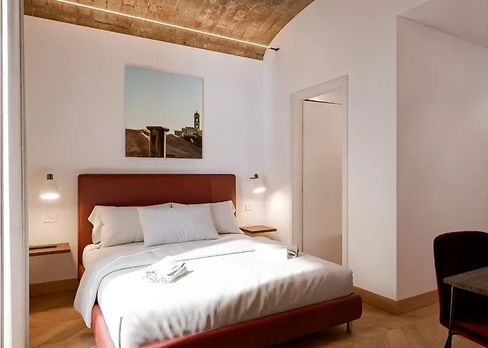 Urban Vatican 招待所 4*