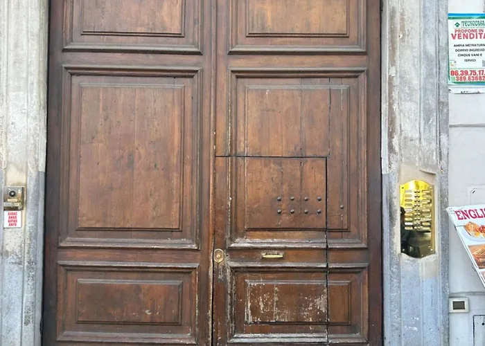 招待所 Urban Vatican