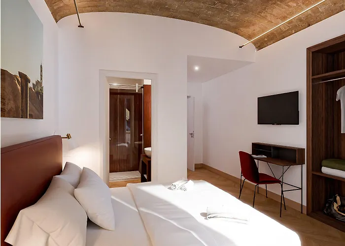 招待所 Urban Vatican