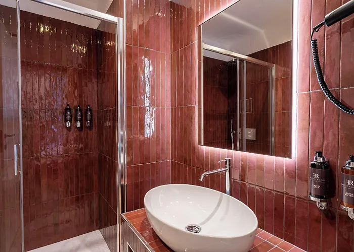 招待所 Urban Vatican