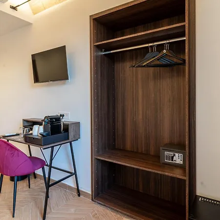 Fantini Rooms- San Pietro Affittacamere Roma